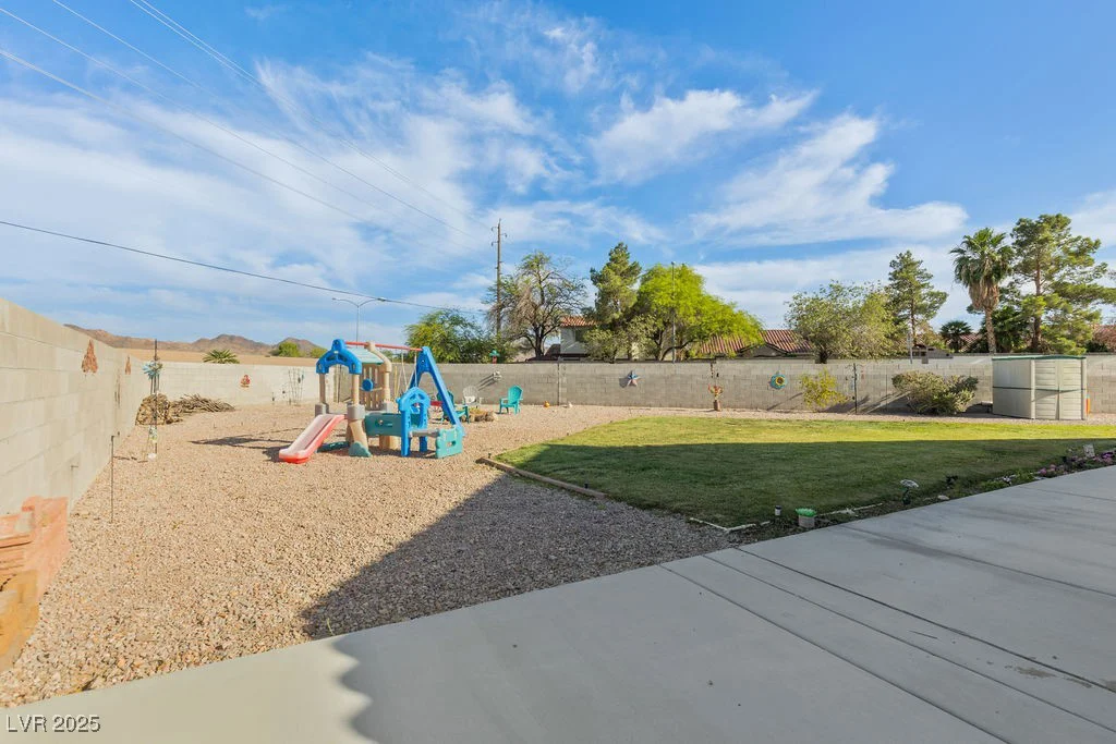 1079 Oak Shade, Henderson, NV 89015