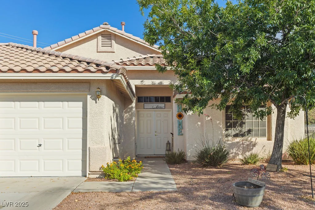 1079 Oak Shade, Henderson, NV 89015