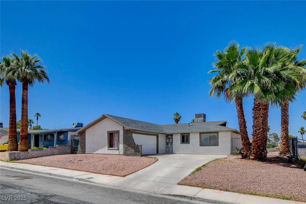 4484 Bennett, Las Vegas, NV 89121