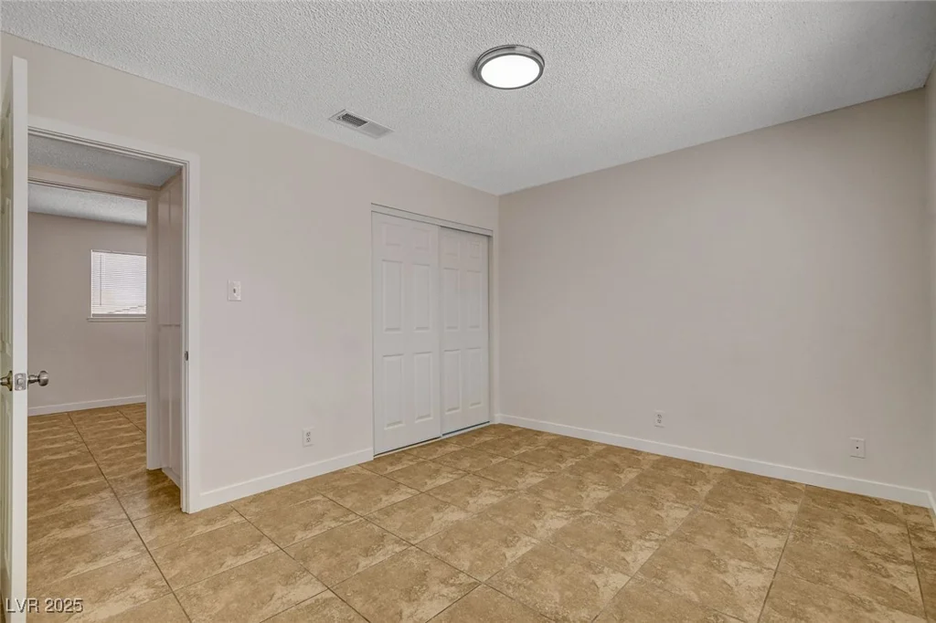 4484 Bennett, Las Vegas, NV 89121