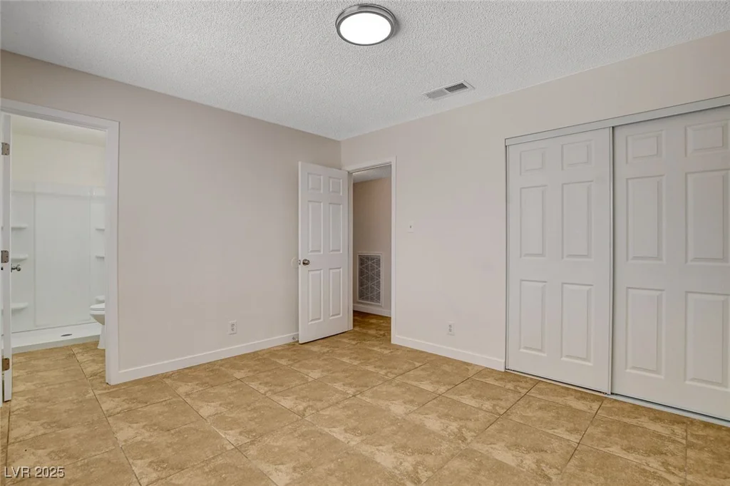 4484 Bennett, Las Vegas, NV 89121
