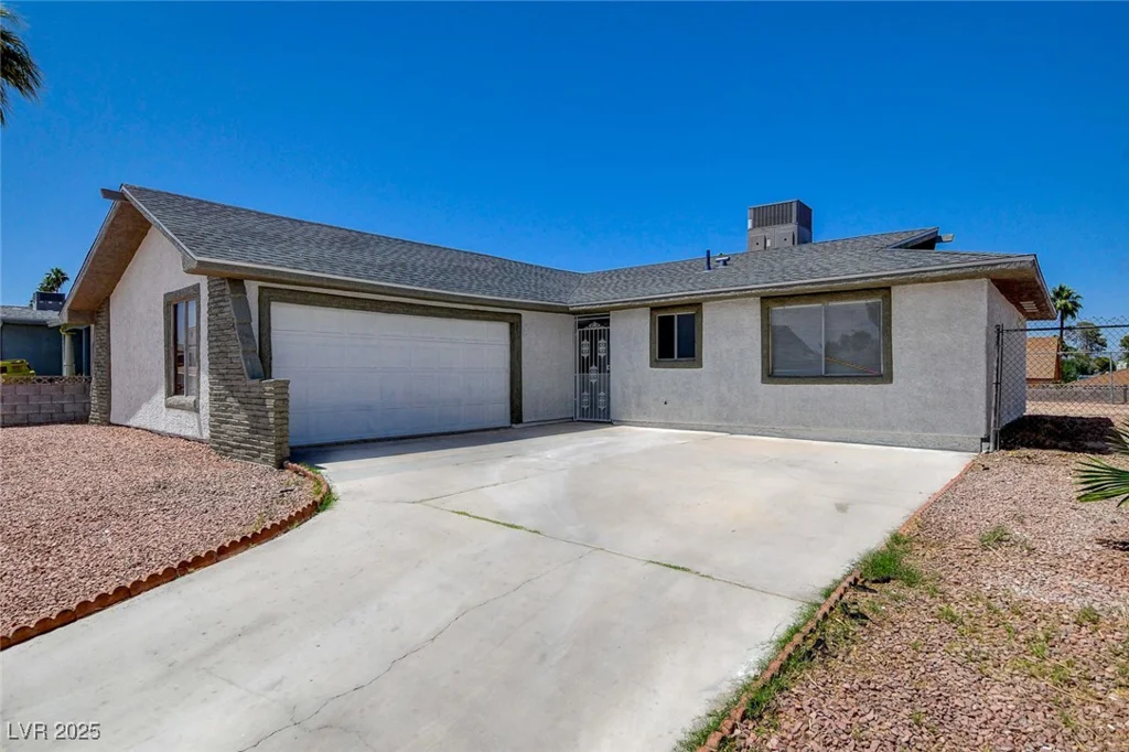 4484 Bennett, Las Vegas, NV 89121