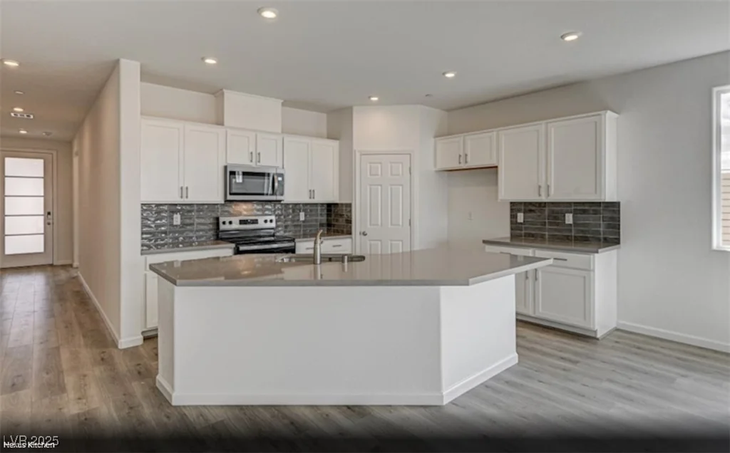 129 Castanet, Henderson, NV 89015