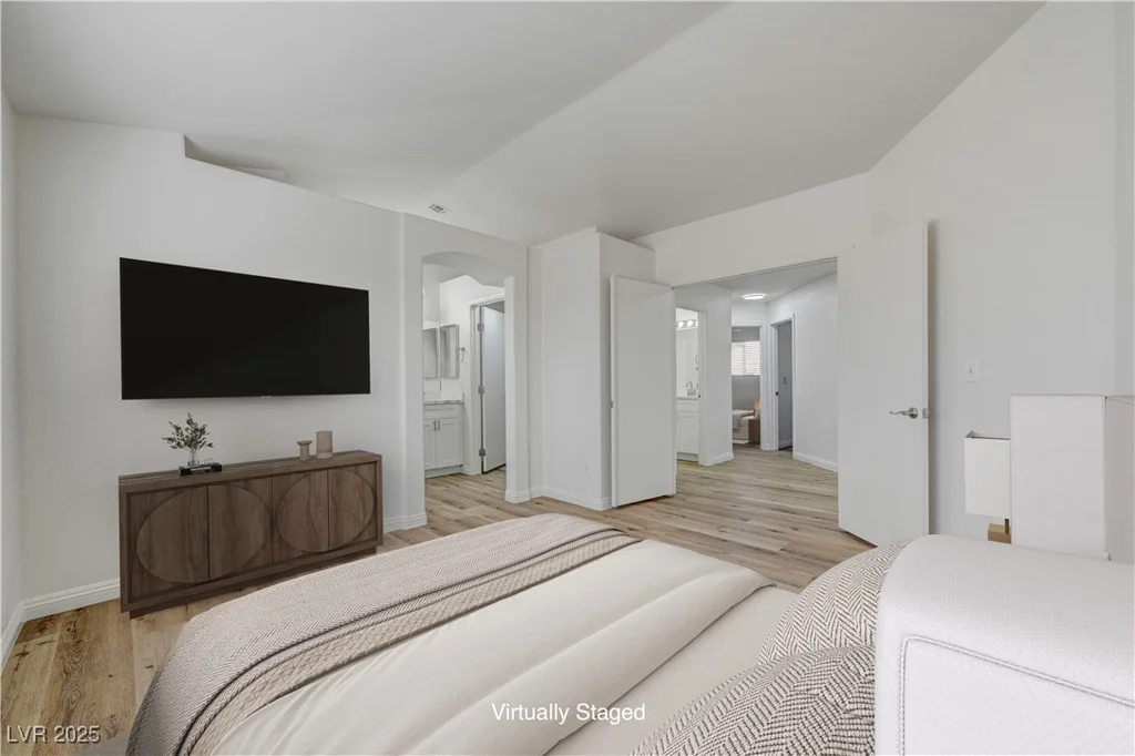 2573 Rafferty Creek, Las Vegas, NV 89156
