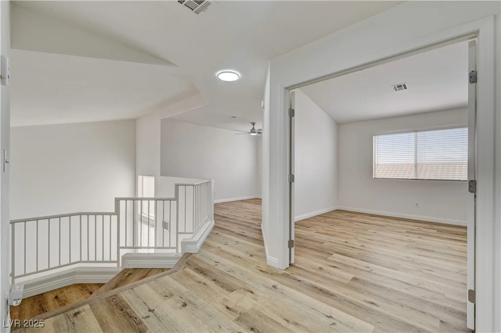 2573 Rafferty Creek, Las Vegas, NV 89156