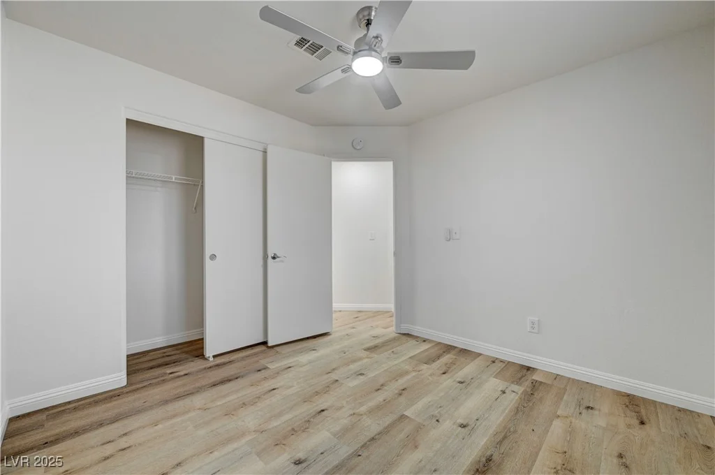 2573 Rafferty Creek, Las Vegas, NV 89156