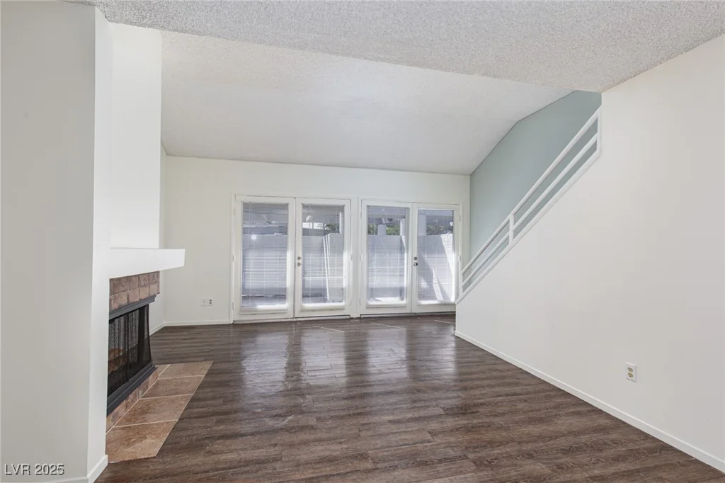 5523 Orchard, Las Vegas, NV 89110