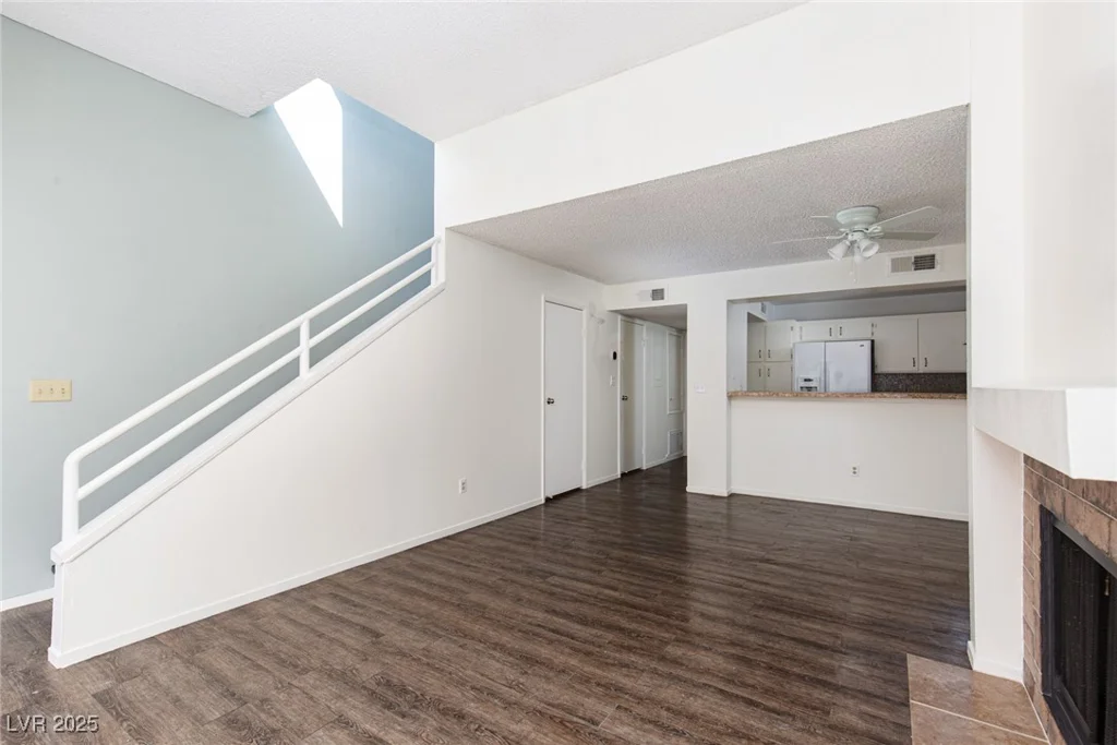5523 Orchard, Las Vegas, NV 89110