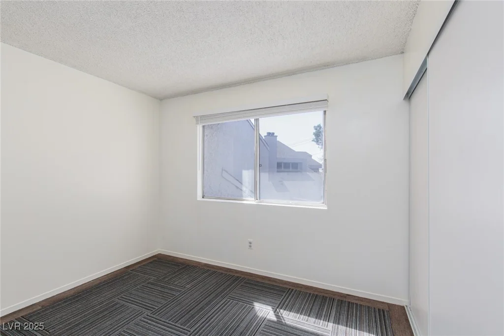 5523 Orchard, Las Vegas, NV 89110