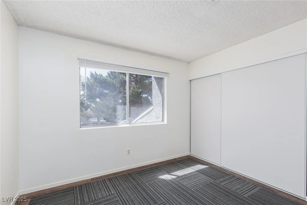 5523 Orchard, Las Vegas, NV 89110