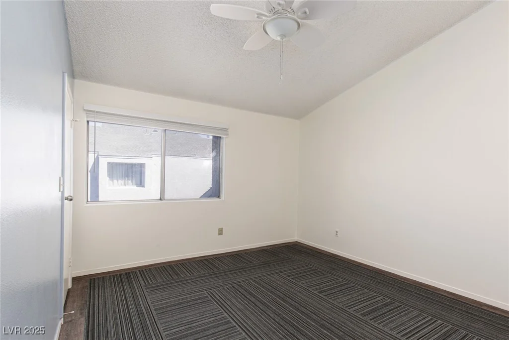 5523 Orchard, Las Vegas, NV 89110