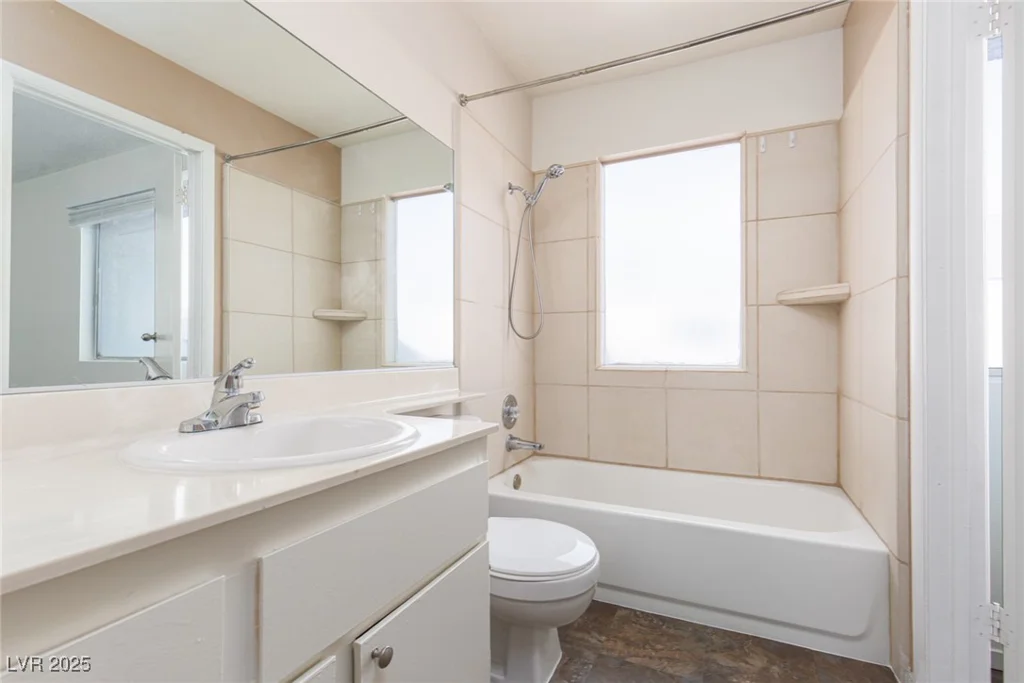 5523 Orchard, Las Vegas, NV 89110