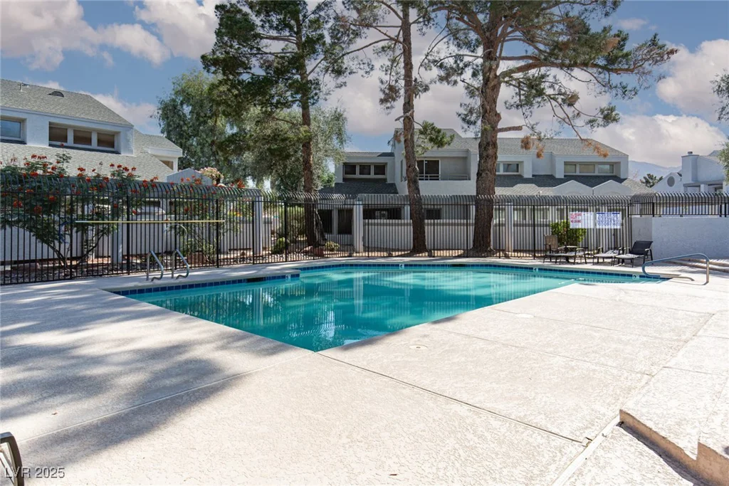 5523 Orchard, Las Vegas, NV 89110