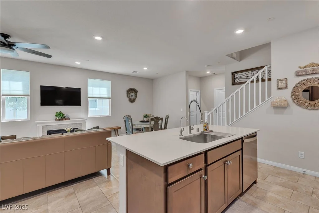 , Henderson, NV 89044