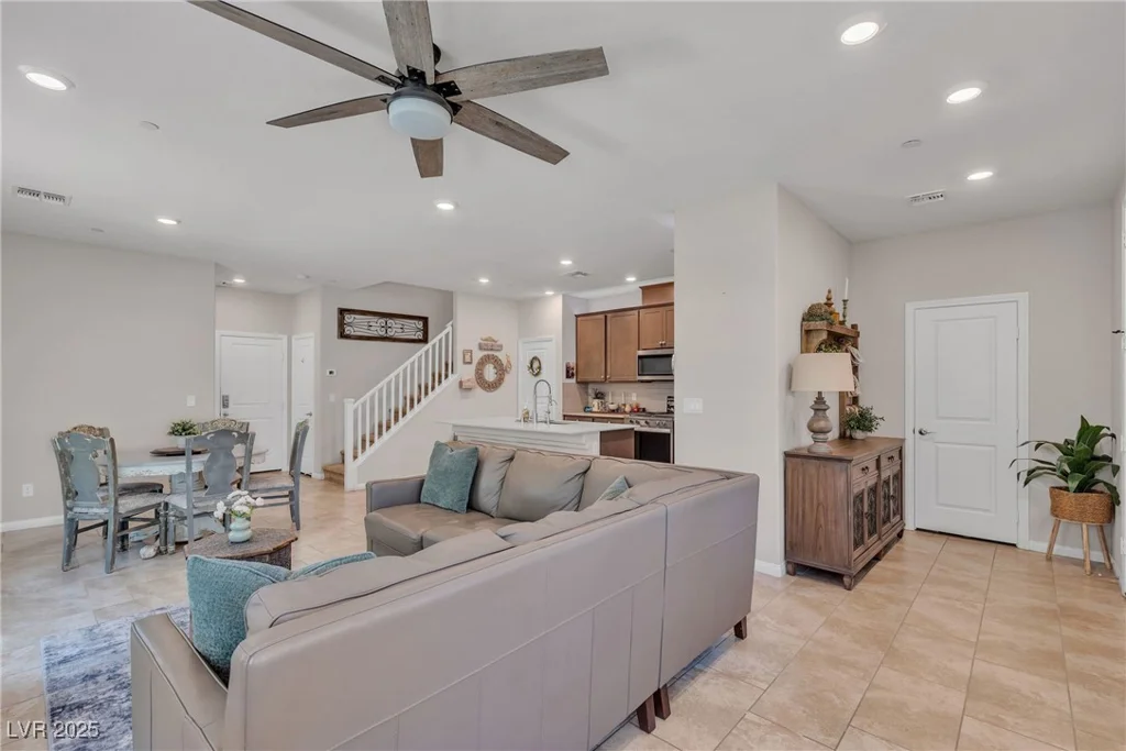 , Henderson, NV 89044