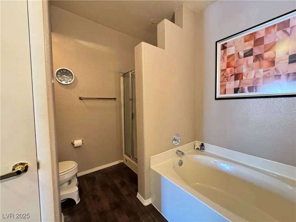 5750 Hacienda, Las Vegas, NV 89122