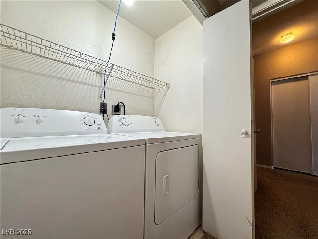 5750 Hacienda, Las Vegas, NV 89122