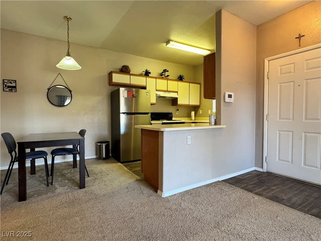 5750 Hacienda, Las Vegas, NV 89122