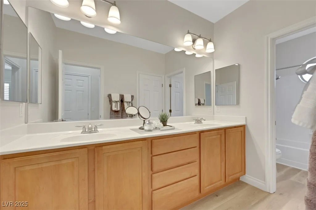 3728 White Lion, North Las Vegas, NV 89084