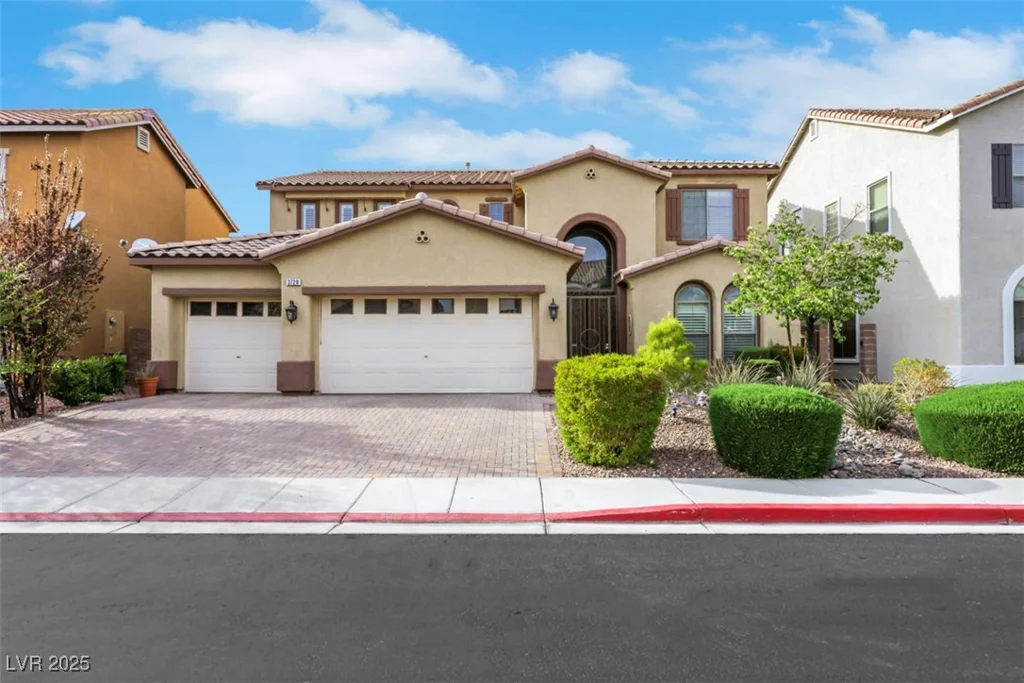 3728 White Lion, North Las Vegas, NV 89084