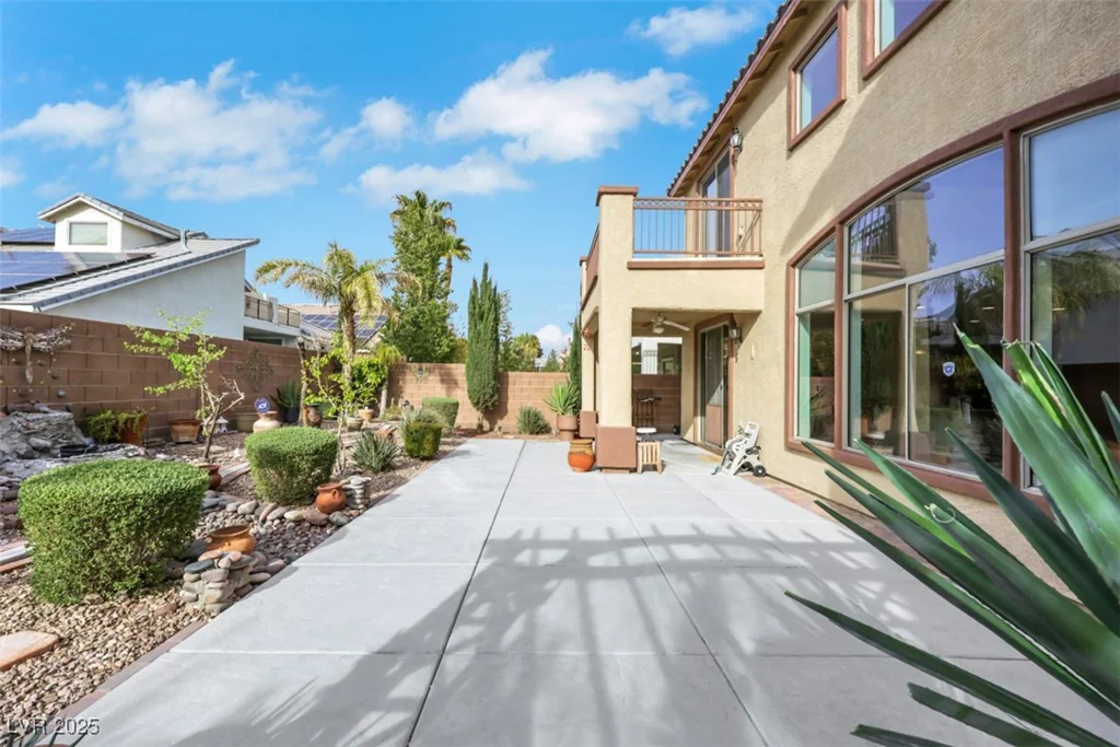 3728 White Lion, North Las Vegas, NV 89084