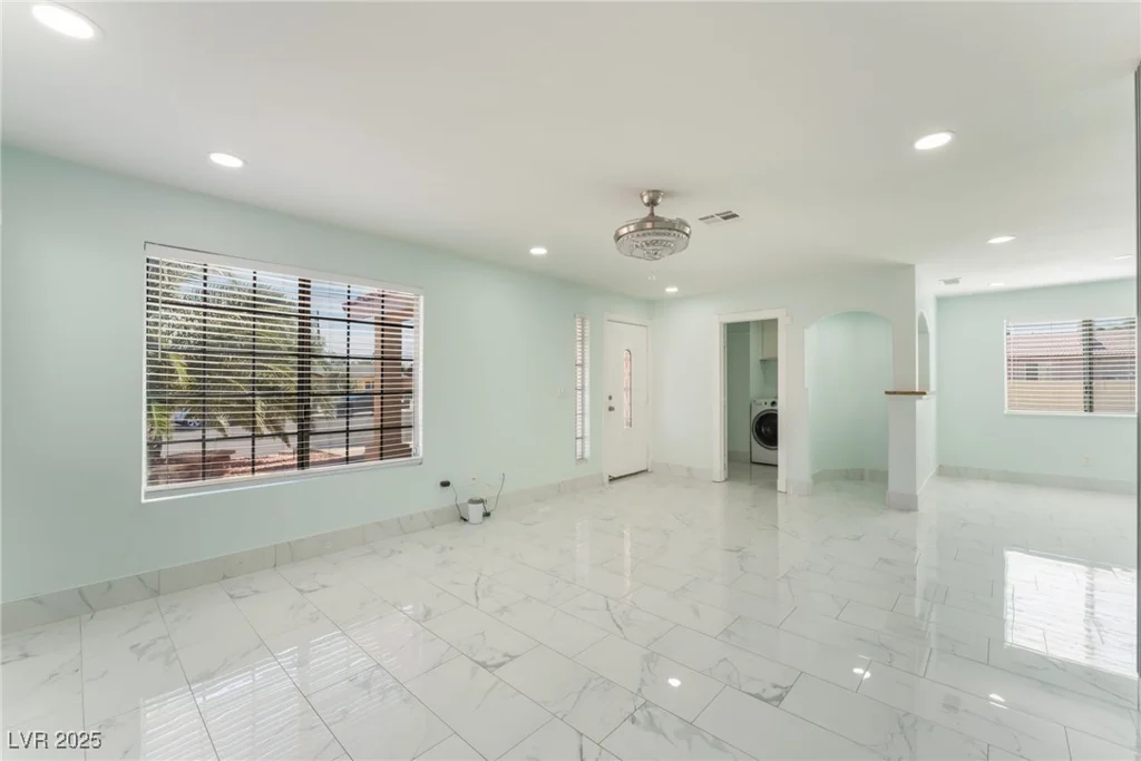5516 Cory, Las Vegas, NV 89107