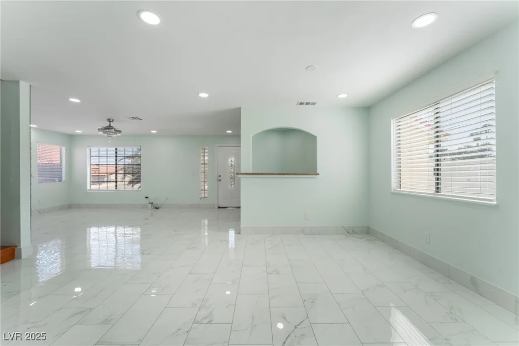5516 Cory, Las Vegas, NV 89107