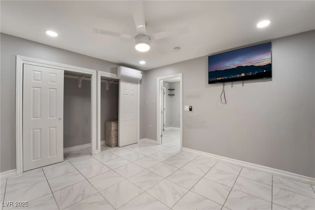 5516 Cory, Las Vegas, NV 89107
