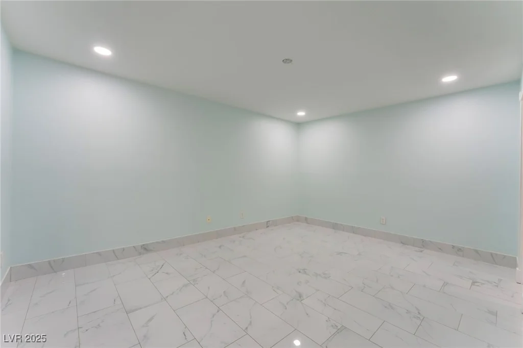 5516 Cory, Las Vegas, NV 89107