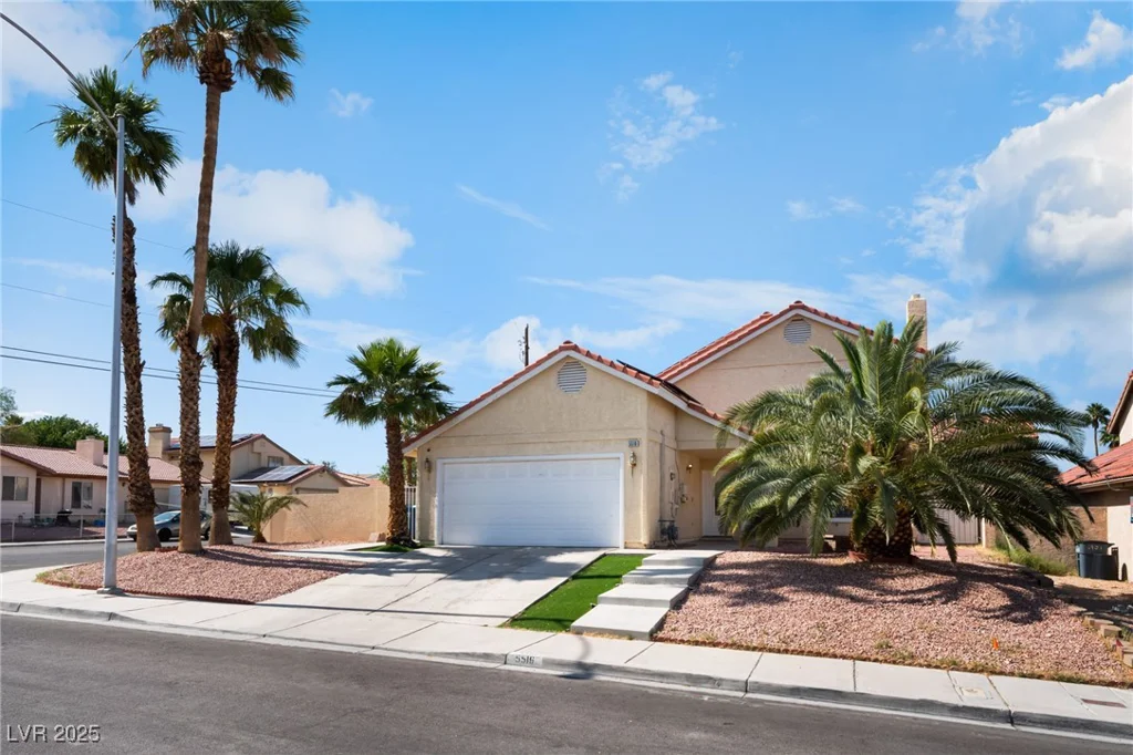 5516 Cory, Las Vegas, NV 89107