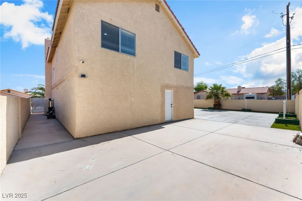5516 Cory, Las Vegas, NV 89107