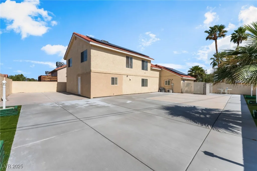 5516 Cory, Las Vegas, NV 89107