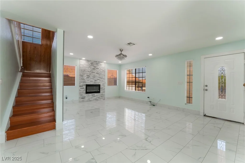 5516 Cory, Las Vegas, NV 89107