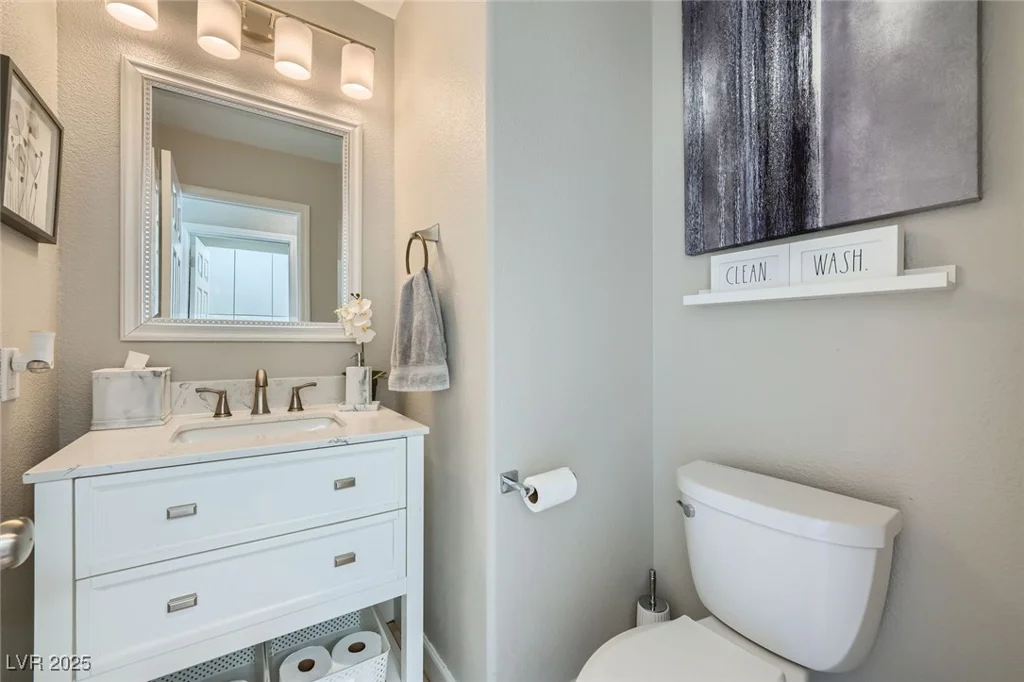 1701 Drifters Peak, Las Vegas, NV 89144
