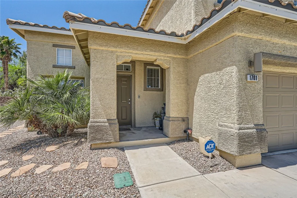 1701 Drifters Peak, Las Vegas, NV 89144
