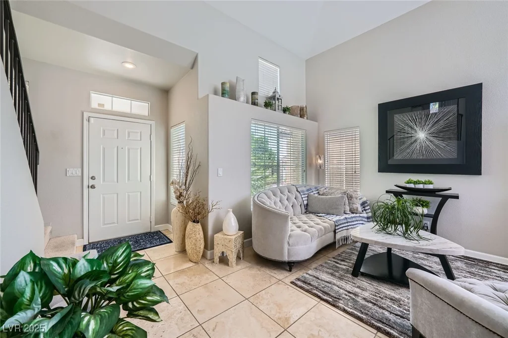 1701 Drifters Peak, Las Vegas, NV 89144