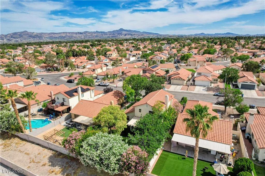2412 Muirfield, Henderson, NV 89074