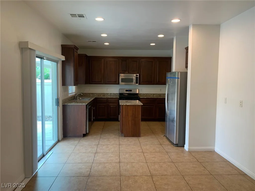 3728 Prairie Orchid, North Las Vegas, NV 89081