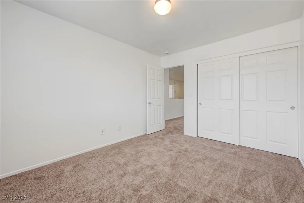 7464 Edgecove, Las Vegas, NV 89139