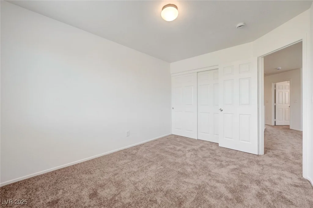 7464 Edgecove, Las Vegas, NV 89139