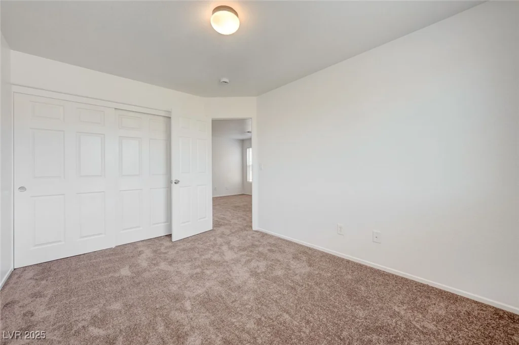 7464 Edgecove, Las Vegas, NV 89139