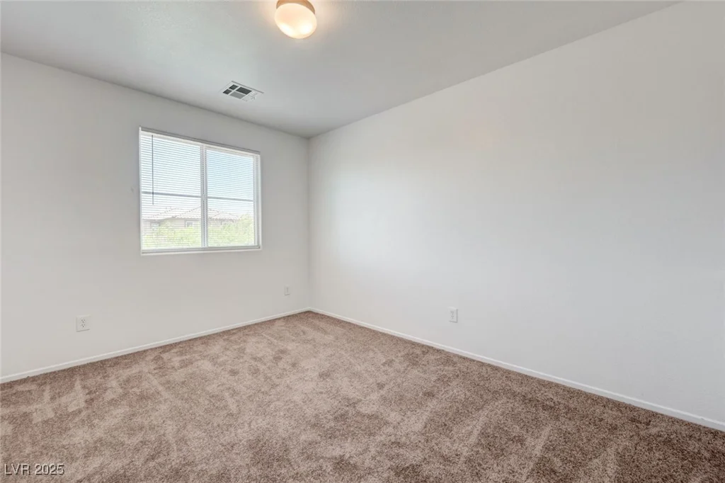 7464 Edgecove, Las Vegas, NV 89139