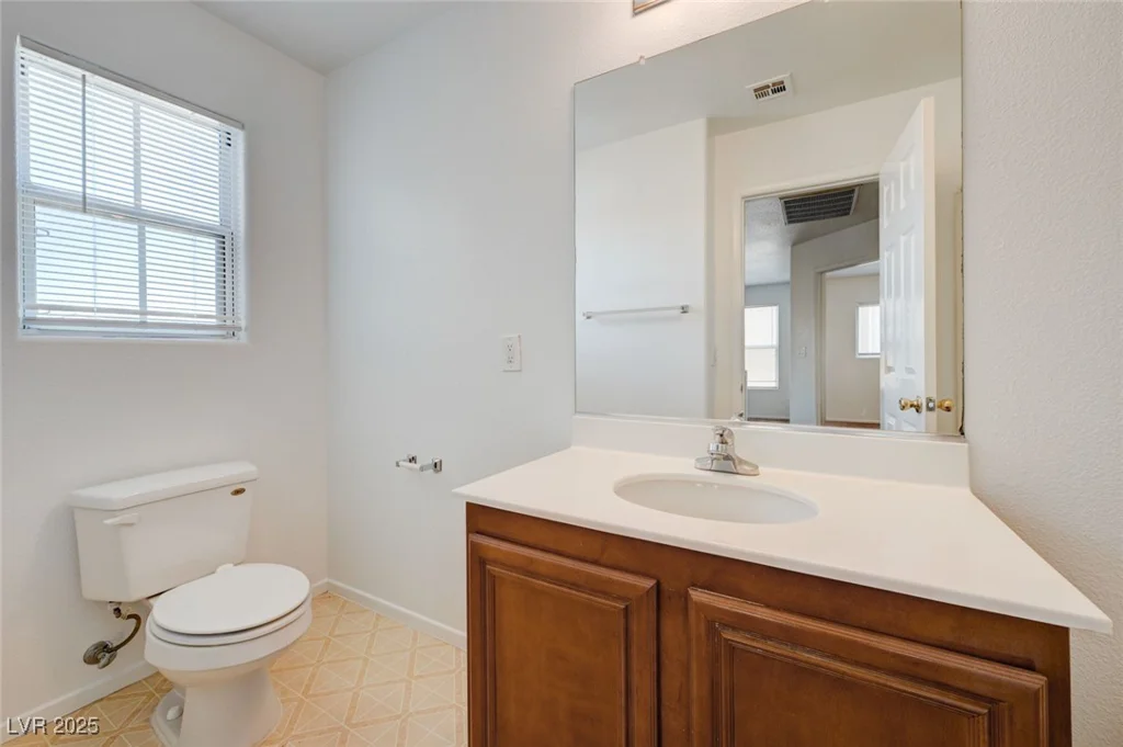 7464 Edgecove, Las Vegas, NV 89139