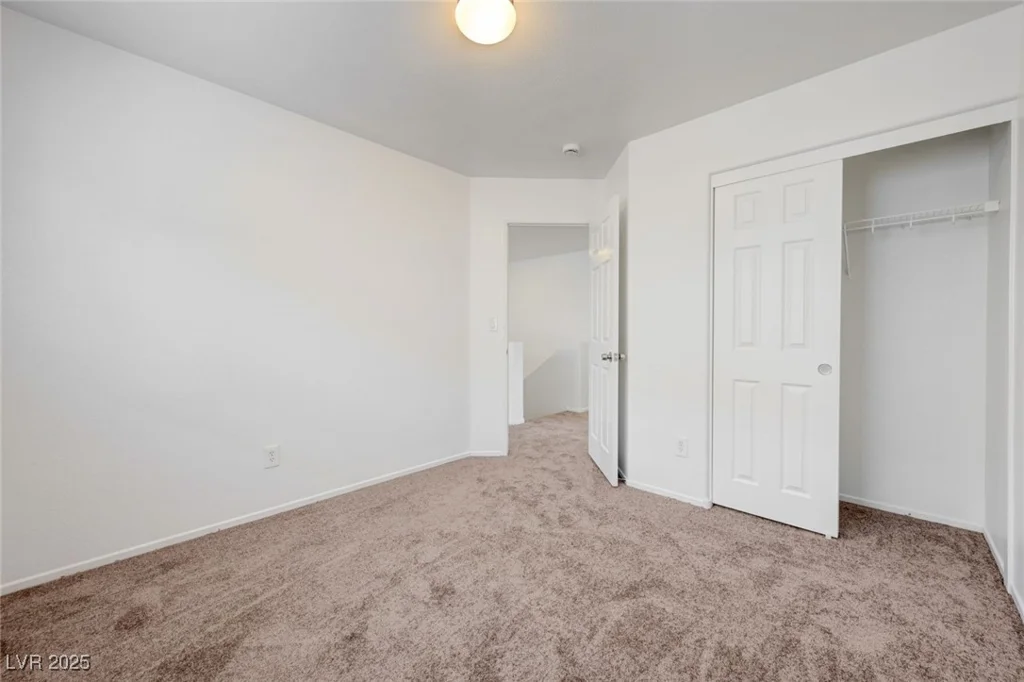 7464 Edgecove, Las Vegas, NV 89139