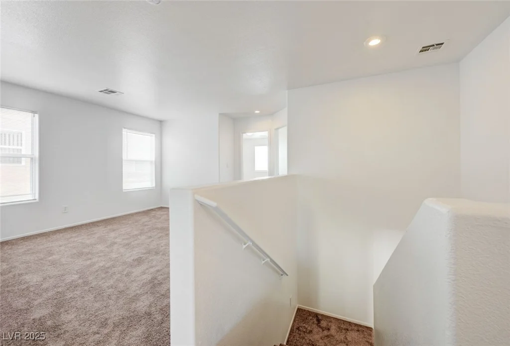 7464 Edgecove, Las Vegas, NV 89139