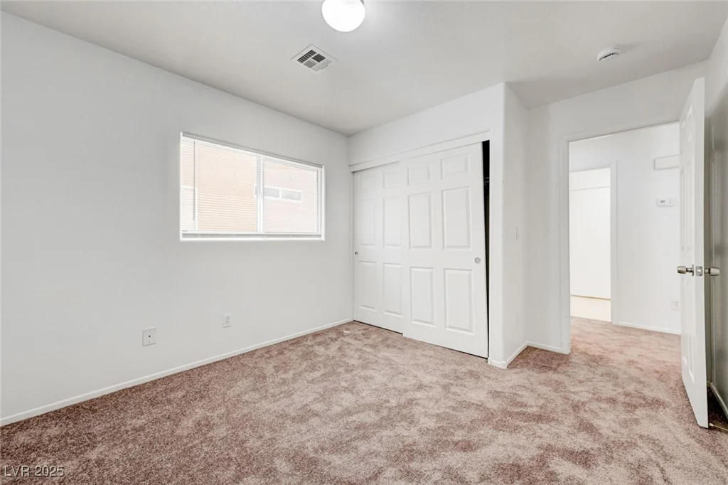 7464 Edgecove, Las Vegas, NV 89139