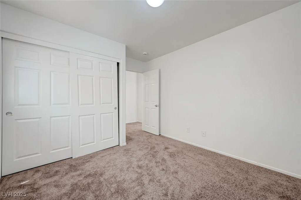 7464 Edgecove, Las Vegas, NV 89139