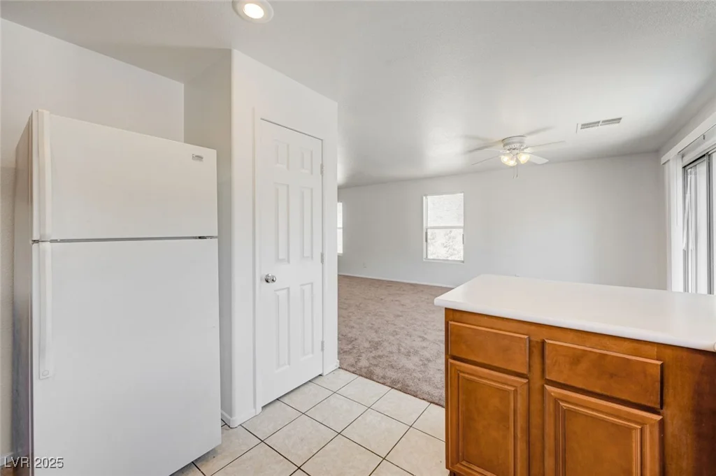 7464 Edgecove, Las Vegas, NV 89139