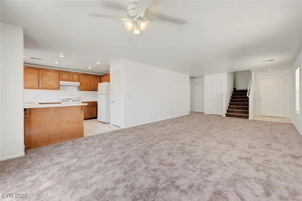 7464 Edgecove, Las Vegas, NV 89139