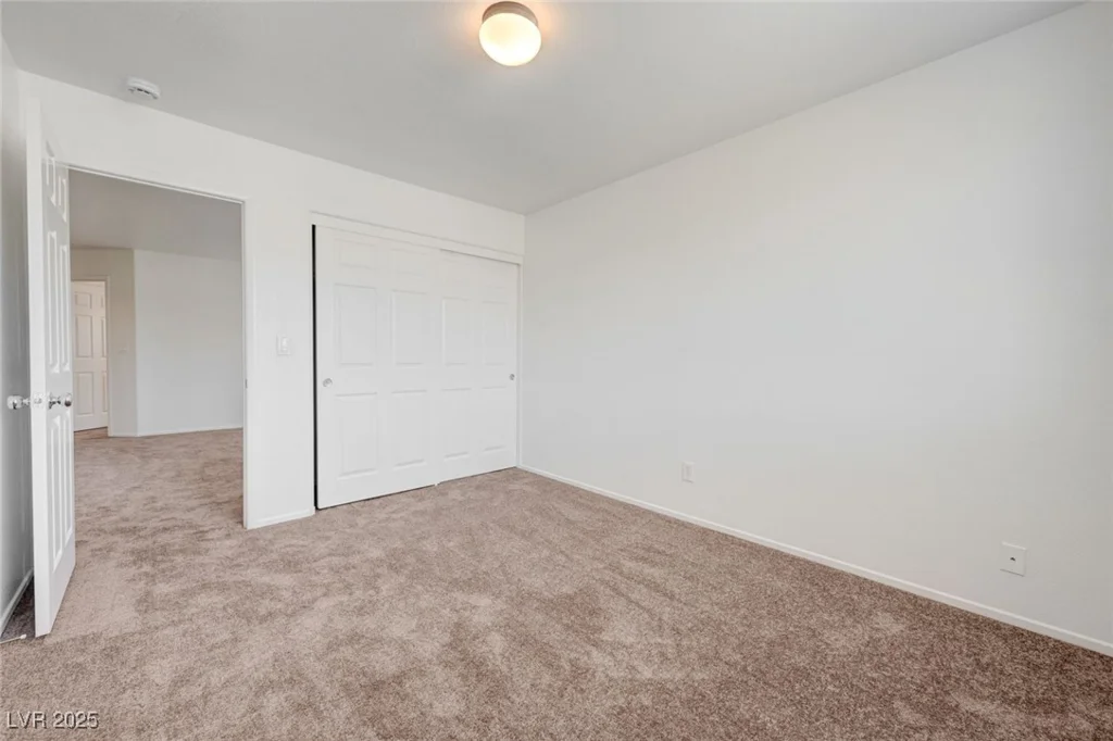 7464 Edgecove, Las Vegas, NV 89139